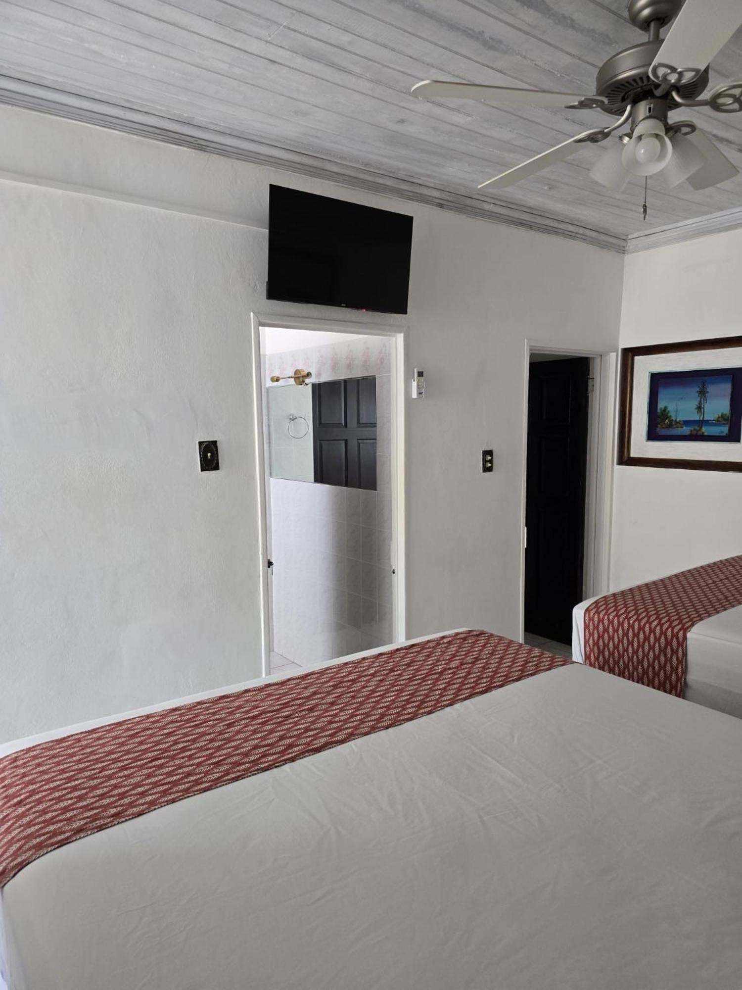 Paradise Palms Jamaica Vacation Rental Montego Bay Eksteriør billede