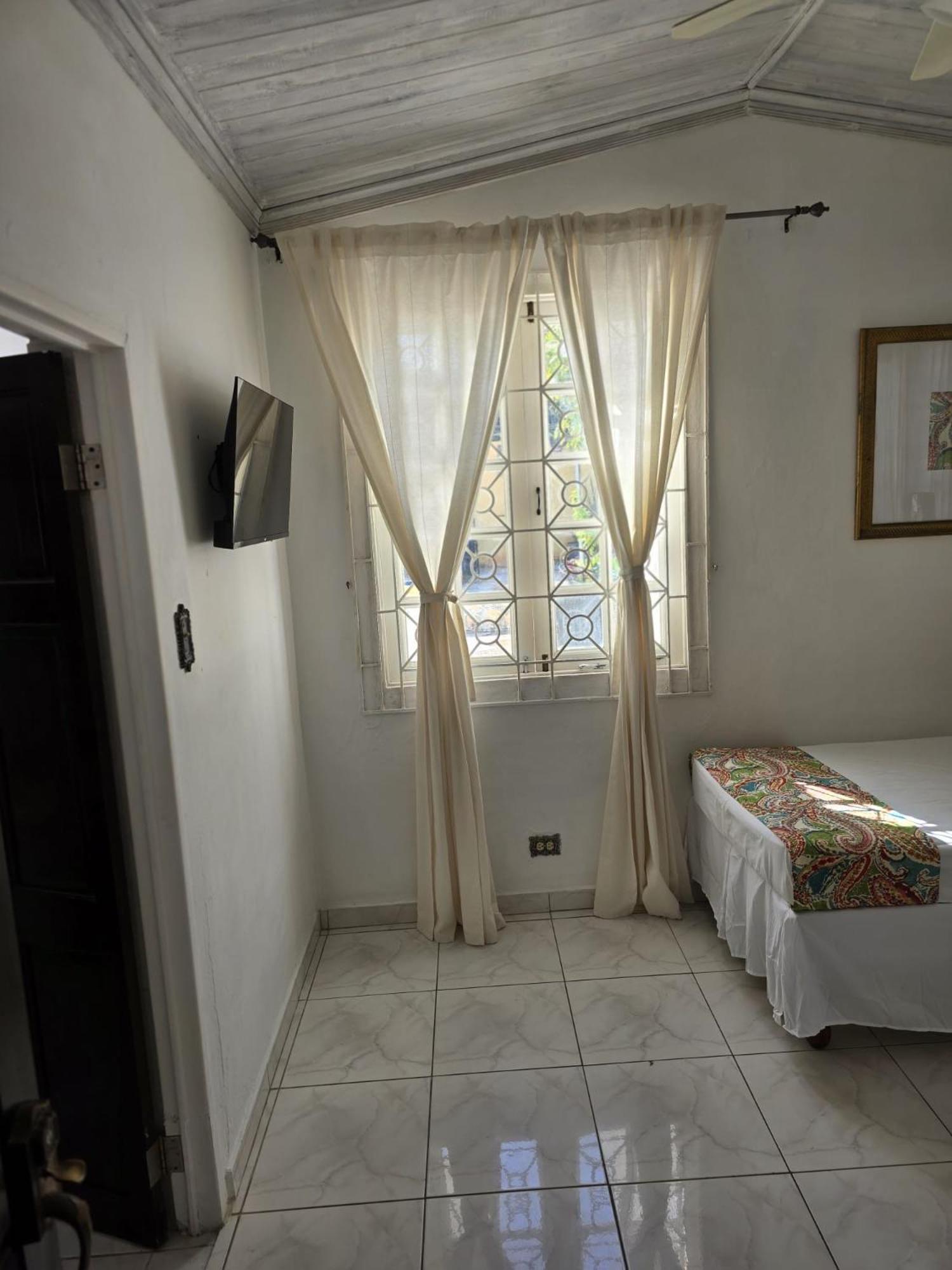 Paradise Palms Jamaica Vacation Rental Montego Bay Eksteriør billede